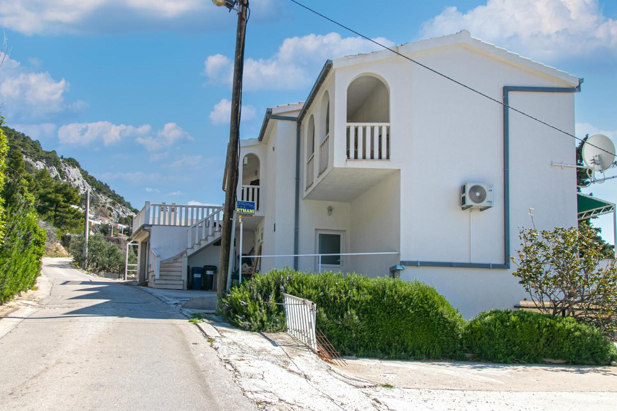 Apartments With A Parking Space Pisak, Omis - 5975 Exterior foto