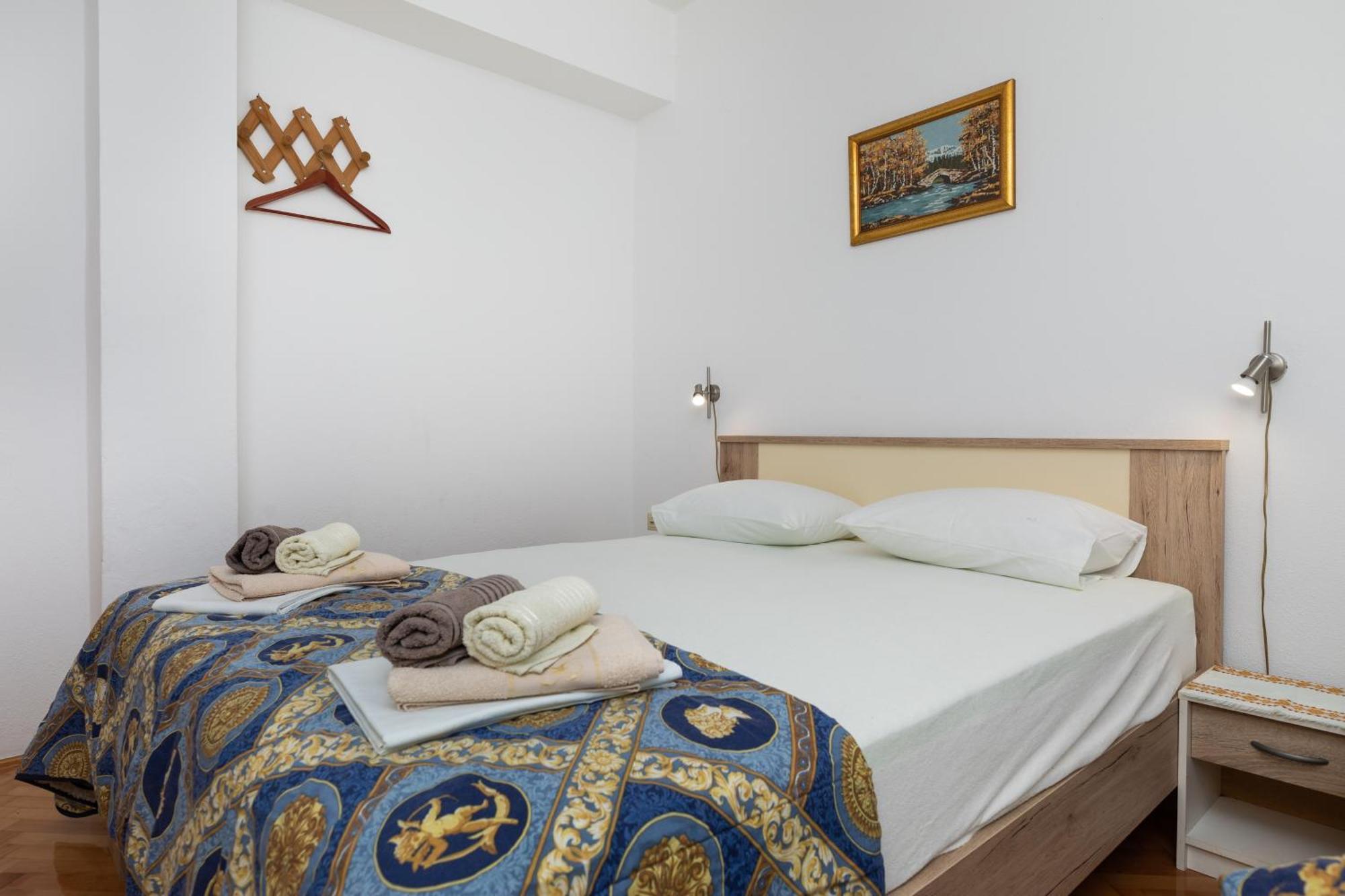 Apartments With A Parking Space Pisak, Omis - 5975 Exterior foto