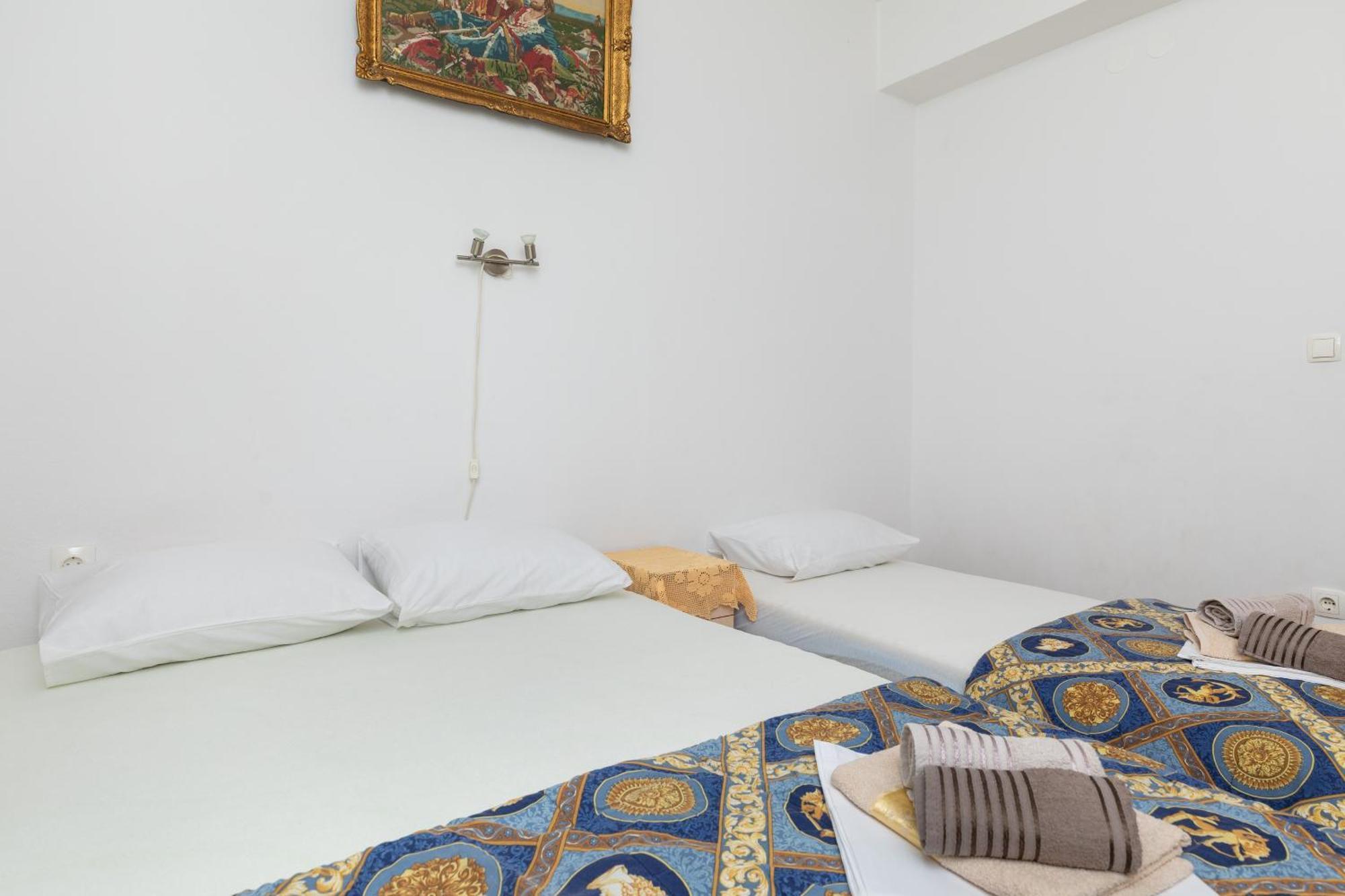 Apartments With A Parking Space Pisak, Omis - 5975 Quarto foto